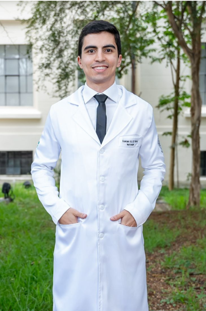 Foto Site Novo 678x1024